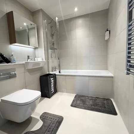 Modern, New, Amazing Apartment In East London! Barking  Exterior photo