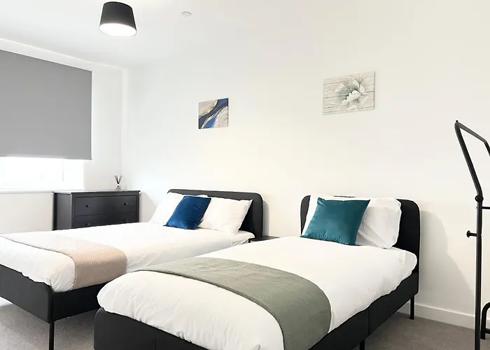 Modern, New, Amazing Apartment In East London!